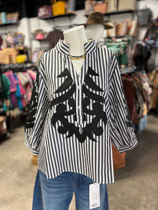 Rae’s Western Top