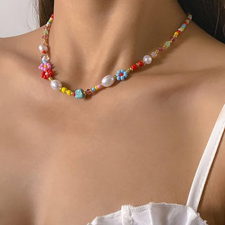 Happy Daisy Necklace