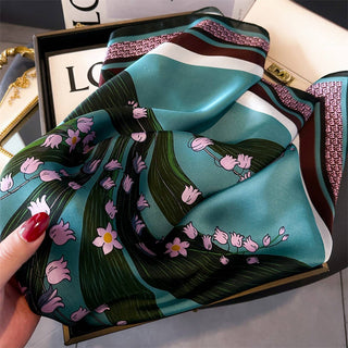 Square Window Scarf