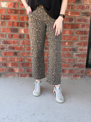 Mid Rise Crop Relaxed Pants