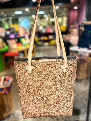Everyday Tote Lawton