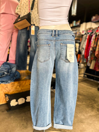 Slouchy ankle/Length Barrel Jean-with-cuffs