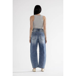 Mica Barrel Jeans