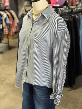 Striped Charming Ruffle Cuffs Top