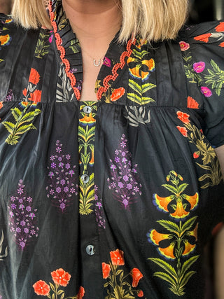 Donna’s Floral Button Up Blouse