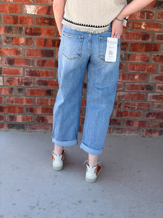 Slouchy ankle/Length Barrel Jean-with-cuffs