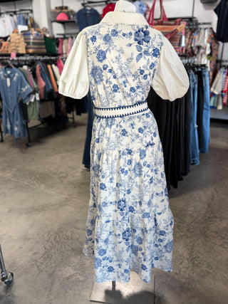 Carly’s Tiered Floral Midi Dress