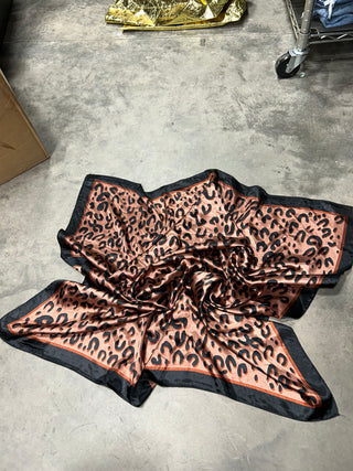 Dusty rose leopard scarf