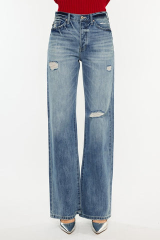 Kaycee’s Medium Wash 90’s Flare