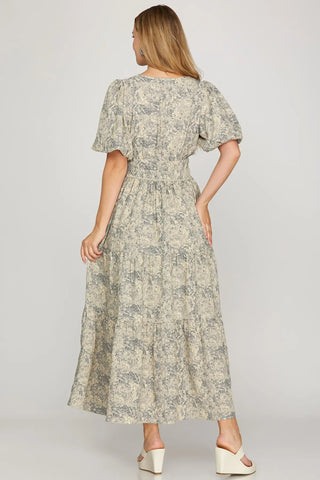 Camry’s Balloon Sleeve Dress