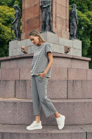 See and Be Seen Textured Sets