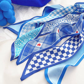 Elegant blue pattern scarf