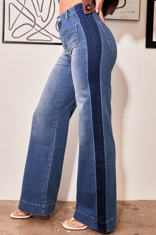 2 Toned to Care Jeans